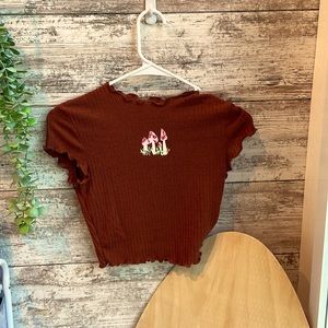 Mushroom cropped tee